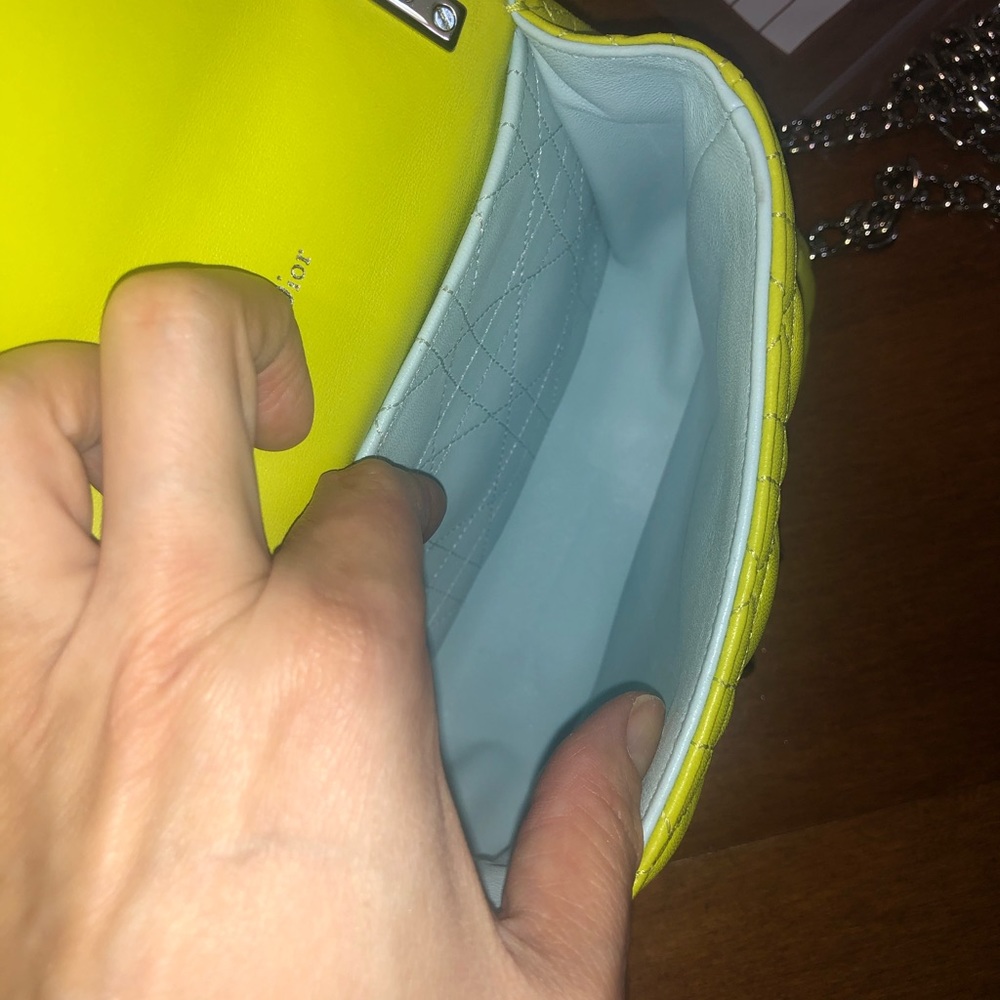 Christian Dior MISS DIOR  Bag/Key/Receipt - Picture 4 of 10